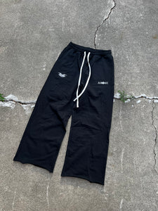 ARISE MONARCH BLACK SWEATPANT | SOLO LEVELING SET *PRE-ORDER*